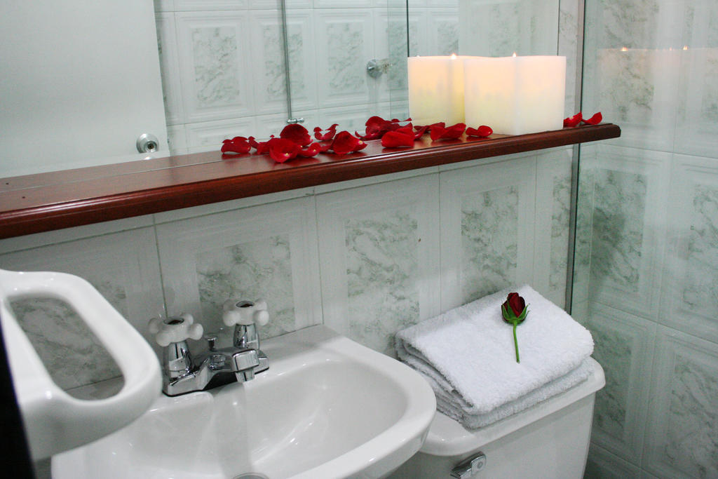 Hotel Normandia Медельїн Номер фото